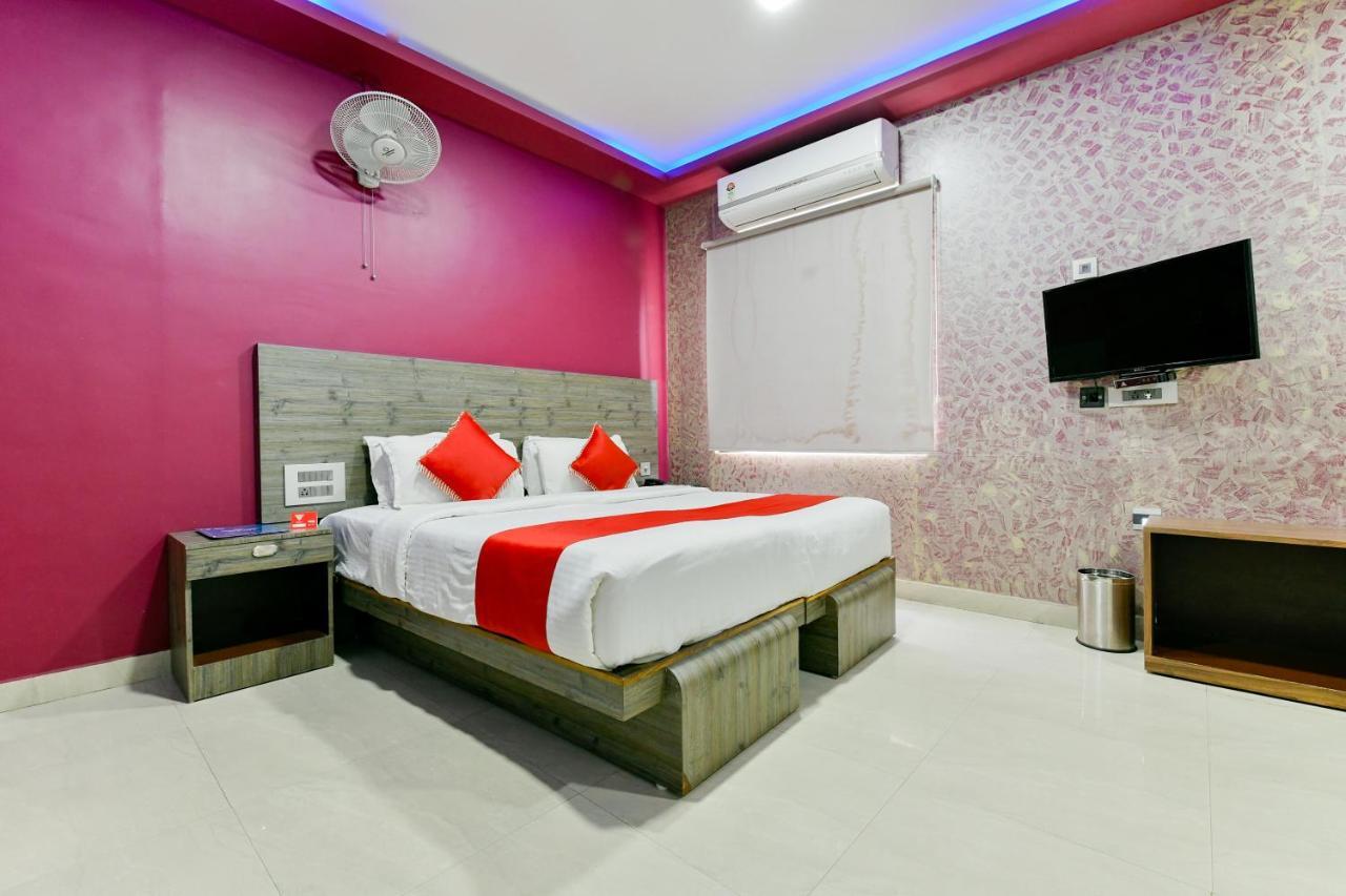 Oyo 1889 Hotel Aj Park Alappuzha Exteriér fotografie